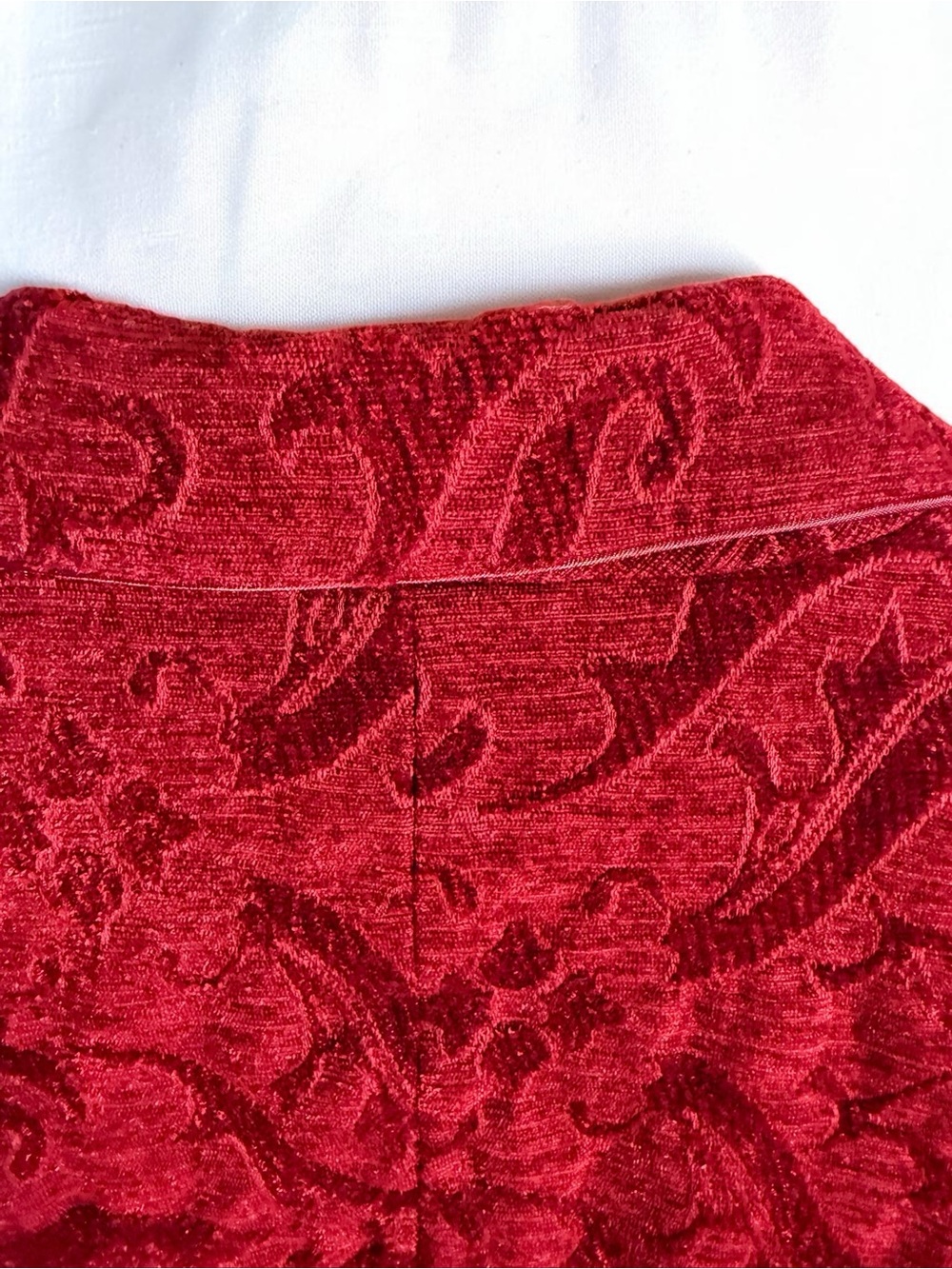 Nine West Red Velvet Tapestry Cropped Blazer - Picture 5 of 8